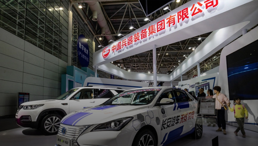 被柯淳专属bgm硬控八秒,香港944cc二四六天2025年88期开奖结果,精准解释落实及其象征意义_创新版V13.42