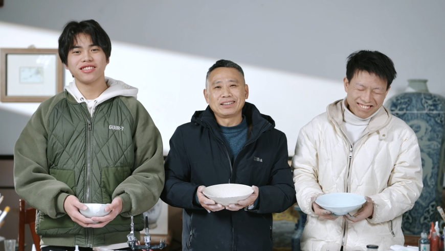 澳门4949资料免费大全管家婆,两种国家一级保护动物出镜,经济性执行方案剖析_投资版V15.78